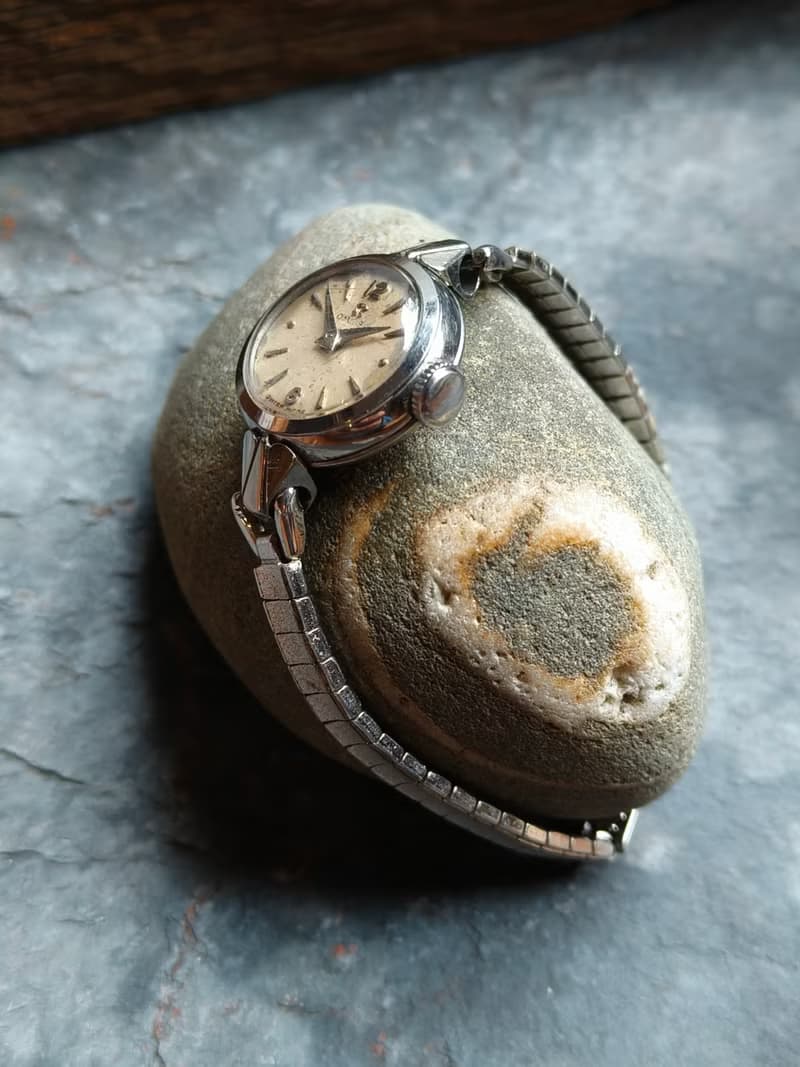 Omega 古董錶 機械手上鍊錶
