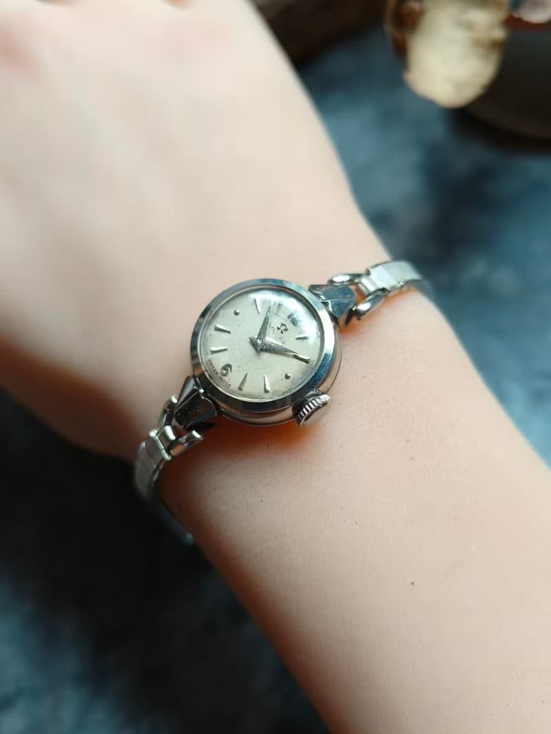 Omega 古董錶 機械手上鍊錶