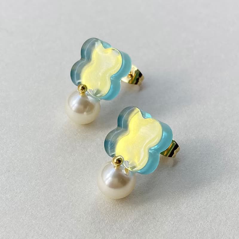 オーロラクローバークリスタルパールピアス/イヤリング