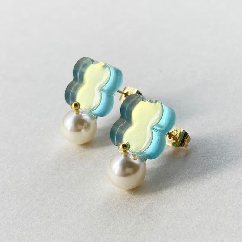 オーロラクローバークリスタルパールピアス/イヤリング