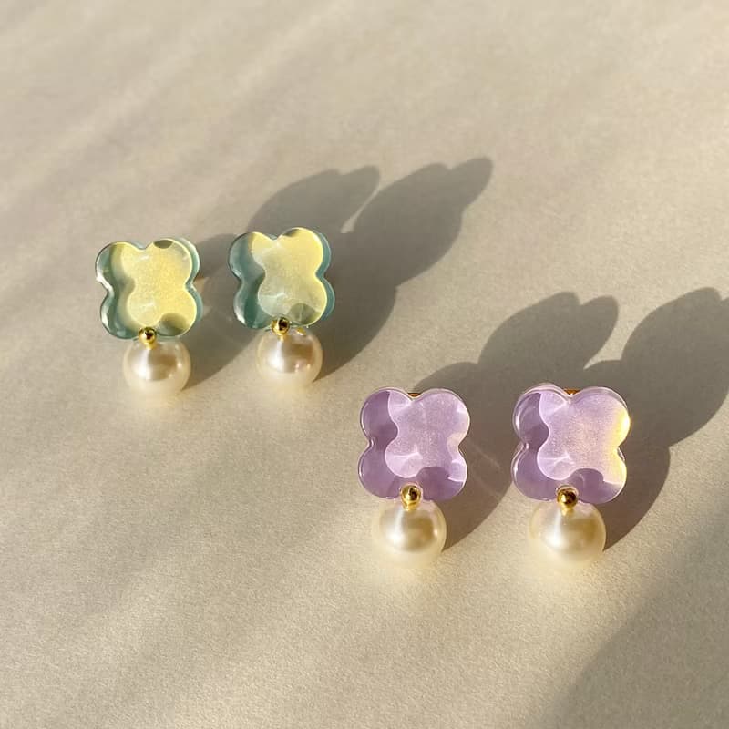 オーロラクローバークリスタルパールピアス/イヤリング