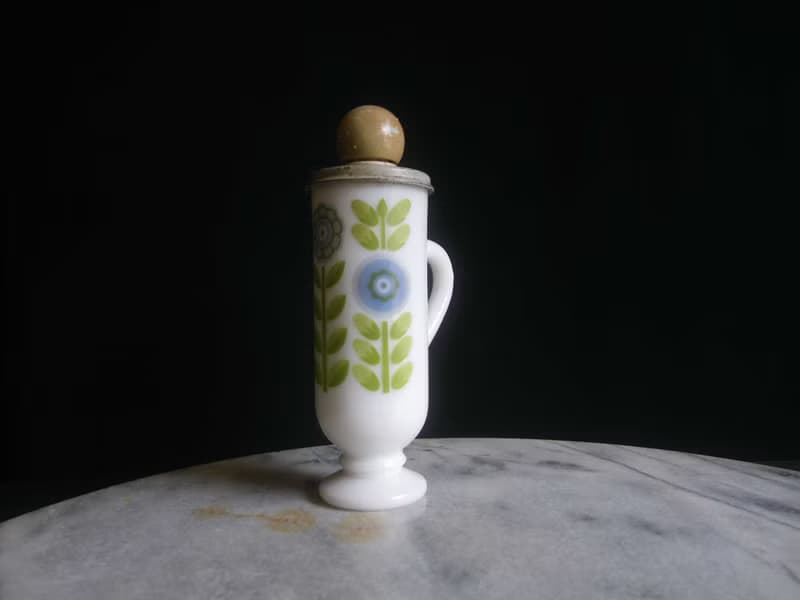 【老時光 OLD-TIME】早期美國雅芳牛奶玻璃香水瓶