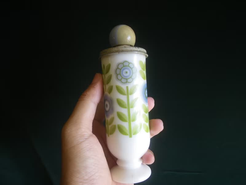 【老時光 OLD-TIME】早期美國雅芳牛奶玻璃香水瓶
