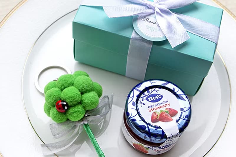 Double Love Tiffany盒  藍蓋hero果醬+花椰菜鑰匙圈  小禮盒