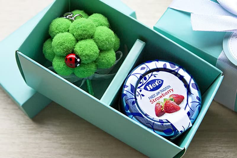 Double Love Tiffany盒  藍蓋hero果醬+花椰菜鑰匙圈  小禮盒
