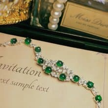 |貴氣|A貨翡翠冰玻綠大蛋面4.5mm純銀鍍18k豪鑲多顆手鏈