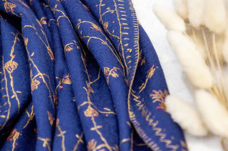 喀什米爾Cashmere/羊絨圍巾/純羊毛圍巾披巾/戒指絨披肩-刺繡花朵