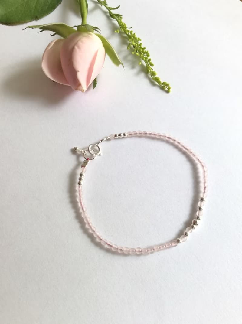 Ops Rose Quartz bracelet -粉晶/細鍊/手鍊/夢幻/招桃花/細緻/粉
