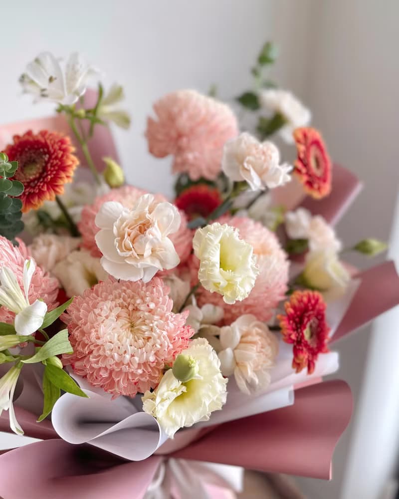 【鮮花】粉橘黃色牡丹菊康乃馨鮮花花束