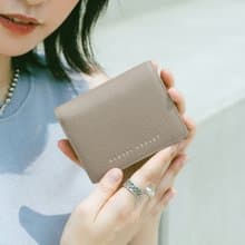 【開運皮夾】Lola雙摺皮革錢包- 大象灰 輕巧之選 女友送禮首選