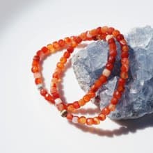 サードニクス・カーネリアンの一連ブレスレット　金蓮花