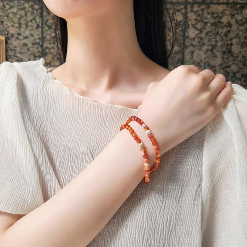 サードニクス・カーネリアンの一連ブレスレット　金蓮花