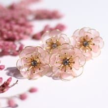 儚い花耳飾り　ピンク色