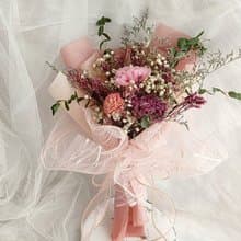 藍芯手作│康乃馨花束・永生玫瑰花 畢業花束 生日禮物 母親節禮