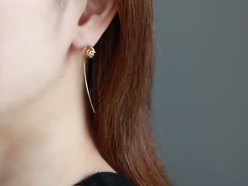 14kgf-three knot bow pierced earrings
