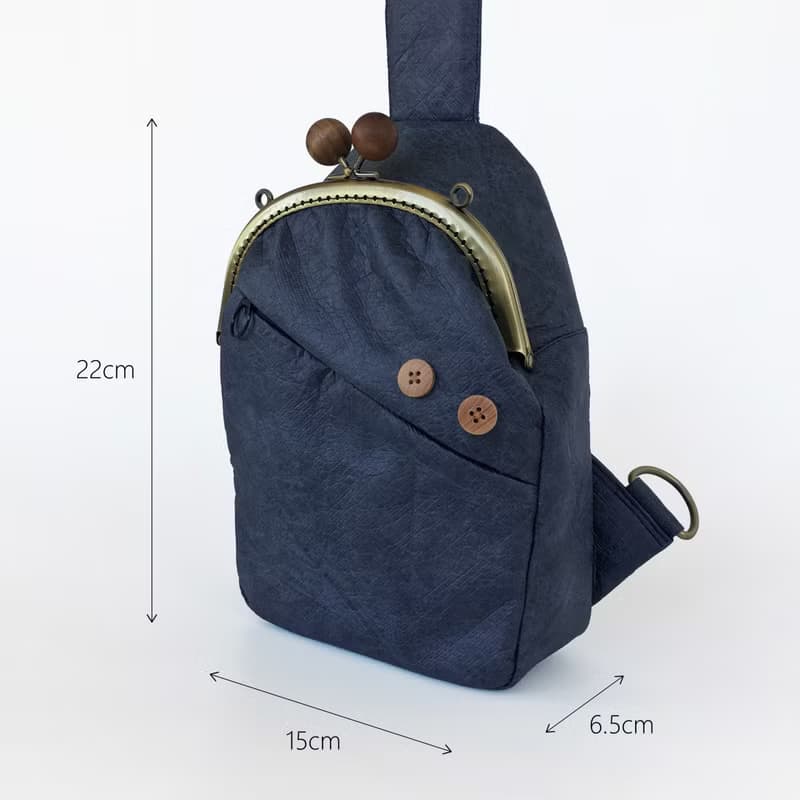 男生肩背包 斜背包 側背包 藍色胸包 口金包 隨身包