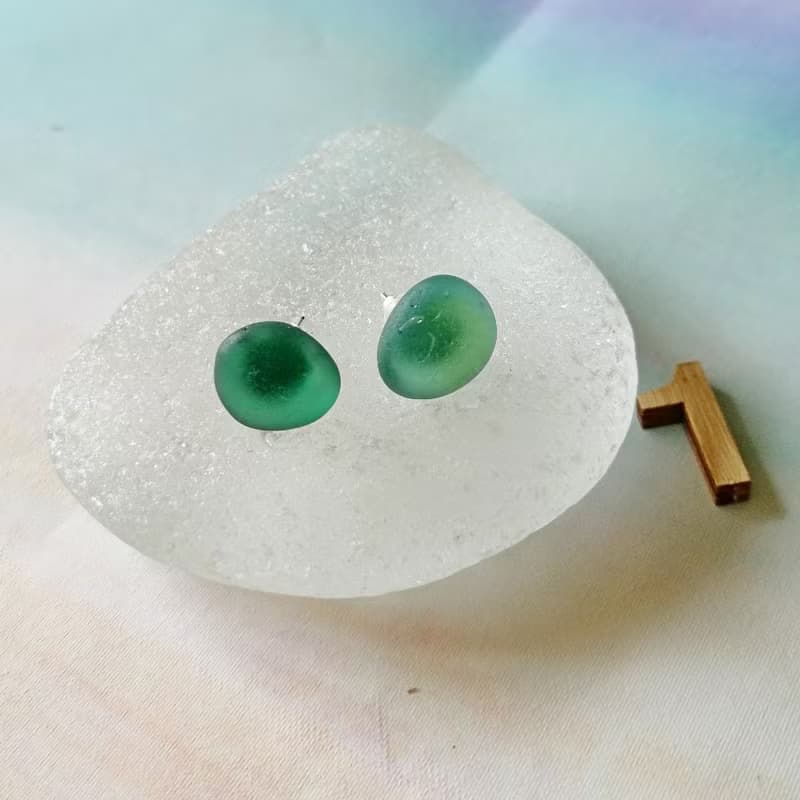 Sea Glass Stud Earrings 海玻璃耳環 Sea Glass Earrings 海廢飾品 Real Sea Glass Jewelry