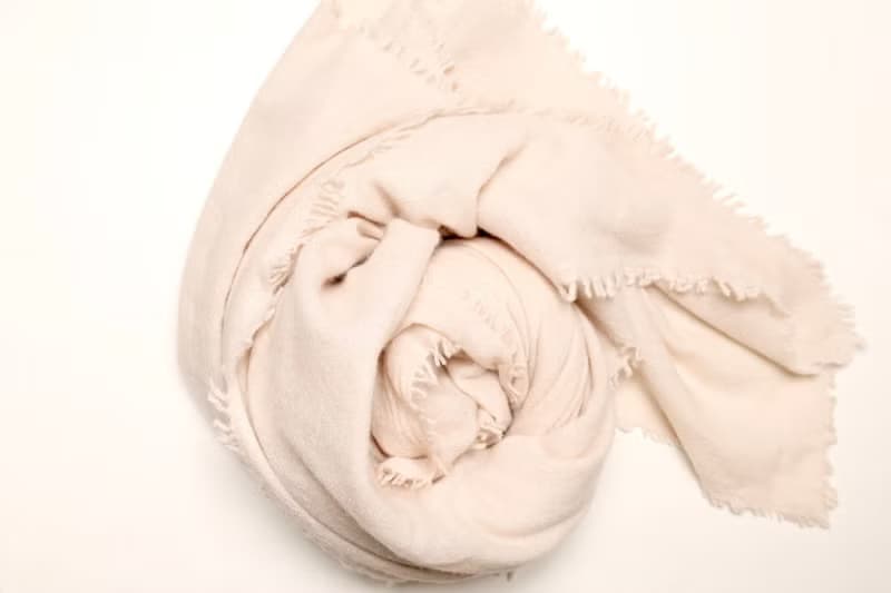 【現貨】喀什米爾燕麥純小羊絨柔軟蓬鬆大圍巾披肩頂級精品寶寶絨