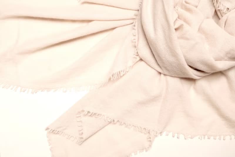 【現貨】喀什米爾燕麥純小羊絨柔軟蓬鬆大圍巾披肩頂級精品寶寶絨