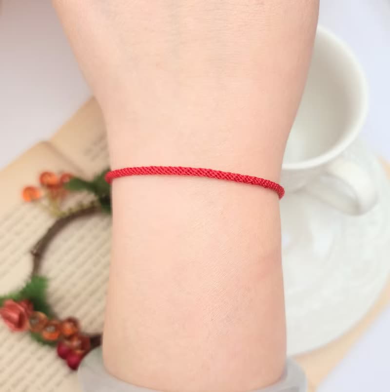 幸福線 編織 紅線 紅繩 犯太歲 犯沖 手鍊 事業 財運 平安 開運