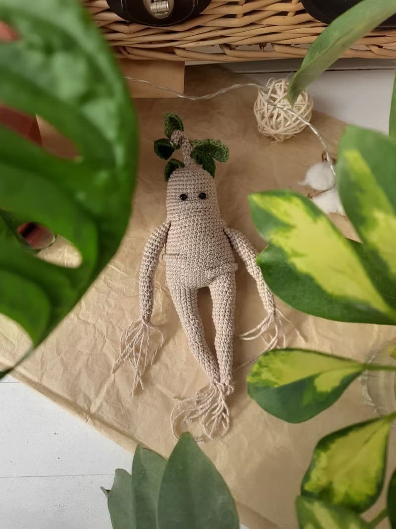 Mandrake Doll Stuffed Toys. Soft Handmade Gift Harry Potter. Miniature doll fans