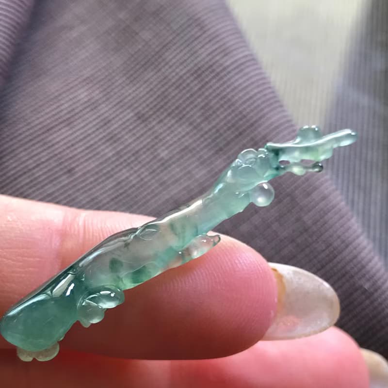 玻璃種飄藍花翡翠梅花 | 裸石 | 天然緬甸玉A貨翡翠 | 送禮
