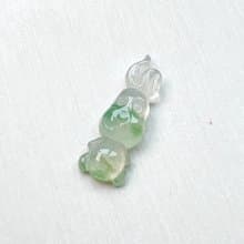 冰種飄綠花翡翠小兔子 | 天然緬甸A貨翡翠 | 送禮
