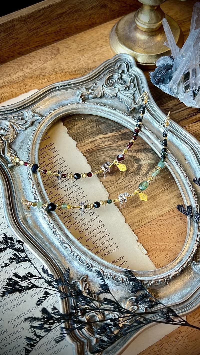 -蛇蠍美人 -天然水晶手鏈/黃銅手鍊