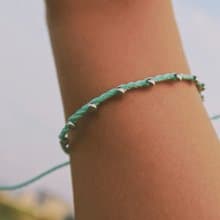 環綠藤珠珠編織衝浪手環 GREEN LEAVES BEAD