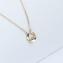 18K Blue Diamond Horse's Hoof Necklace 藍鑽石馬蹄項鍊