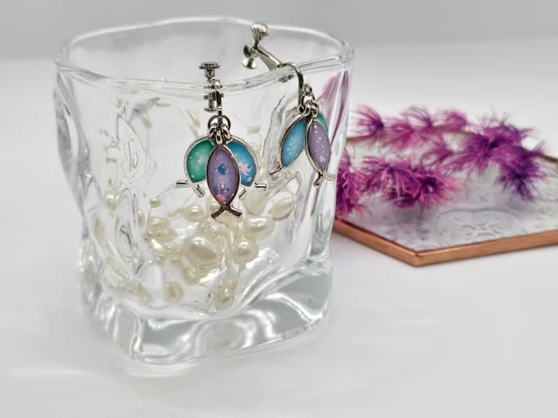 原創耳飾 恩典漣漪 閃閃耶穌魚 福音創作 手作 樹脂 夾式耳環