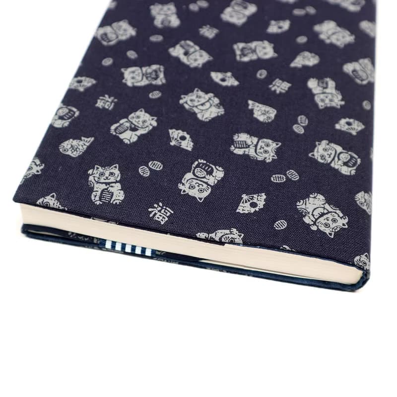 A5 可調式 媽媽手冊 布書衣 布書套 - 日本 招財貓 (藍)
