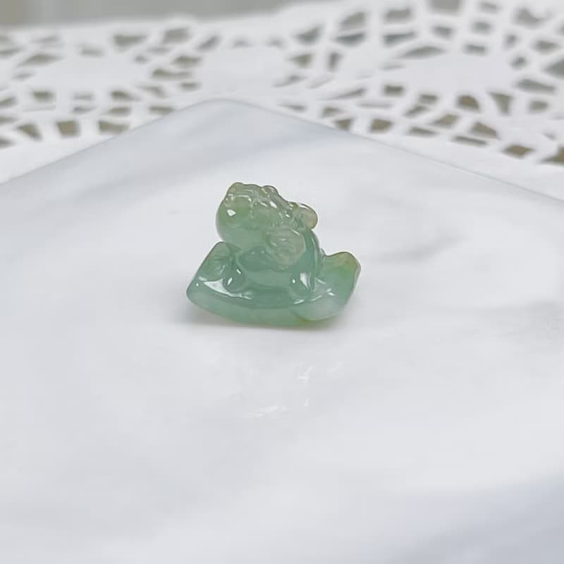 【招財神獸】冰種翡翠飛天貔貅 | 天然A貨翡翠 | 送禮