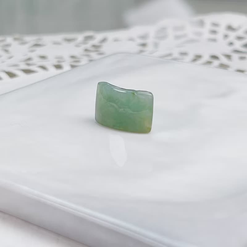 【招財神獸】冰種翡翠飛天貔貅 | 天然A貨翡翠 | 送禮