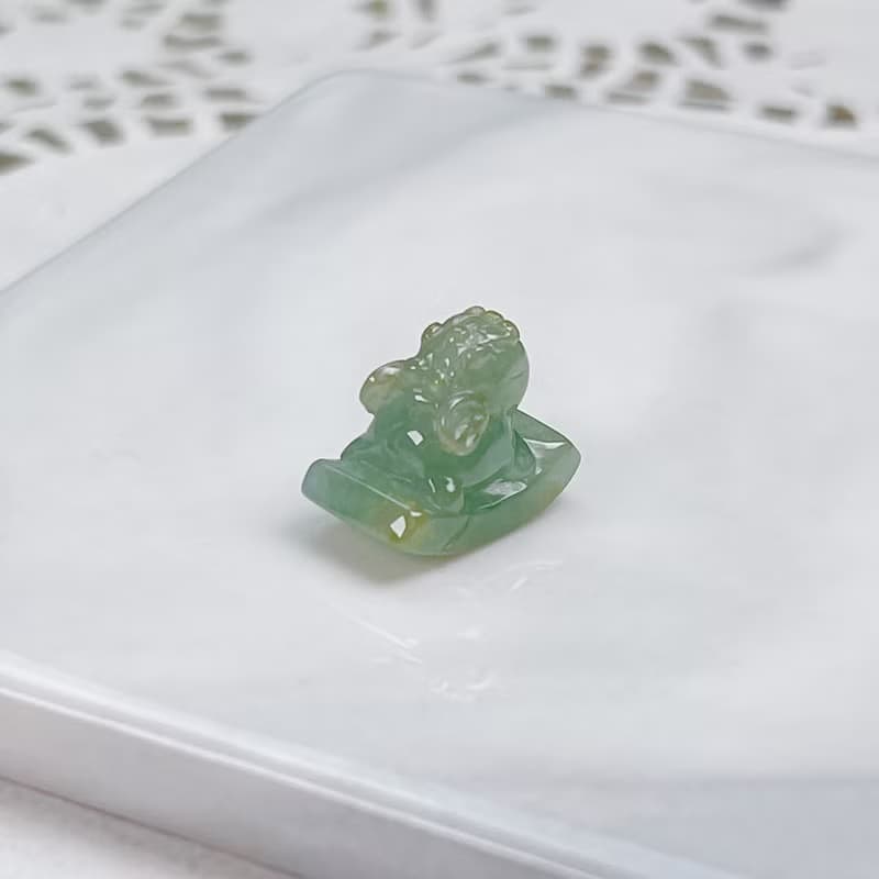 【招財神獸】冰種翡翠飛天貔貅 | 天然A貨翡翠 | 送禮