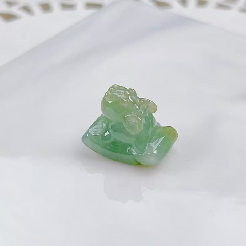 【招財神獸】冰種翡翠飛天貔貅 | 天然A貨翡翠 | 送禮