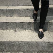 The Black (純粹黑) Heeled Loafers | WL