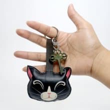 【雙11折扣】Smiling Black Cat keychain, gift for animal lovers add charm to your bag.