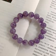 剝了皮的葡萄。天然薰衣草紫水晶12mm手鏈 文藝學業靈感智慧手串