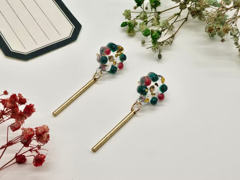 原創耳飾 迷你花圈金晃晃 聖誕必備 簡約設計 手作 樹脂 特色耳環