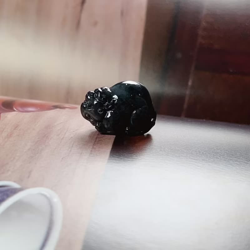 【招財神獸】烏雞翡翠戰神貔貅 | 天然緬甸玉翡翠A貨 | 送禮