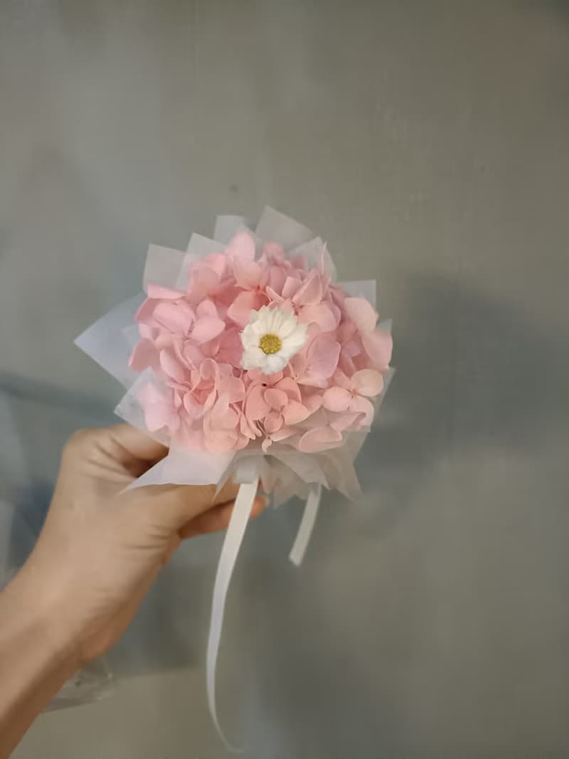 迷你小花束永生繡球花