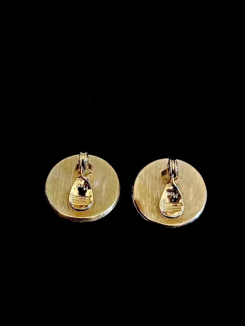 vintage jewelry  Monet 半球形賽珞珞 夾式耳環