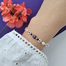 Evil eye bracelet. Blue pearl evil bracelet. Pearl evil eye. Protection bracelet