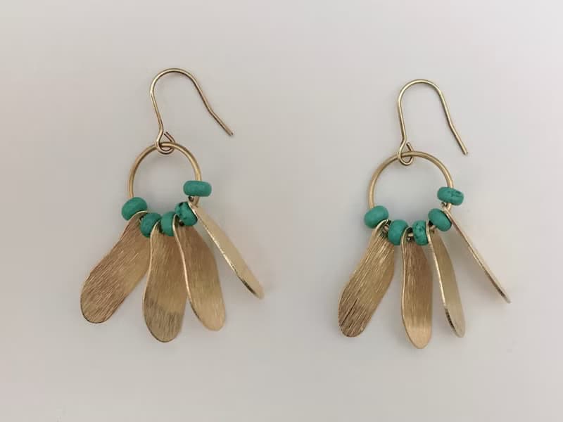 地仙 L'IMMORTEL 我情願 黃銅天然石垂墜耳飾 /ve