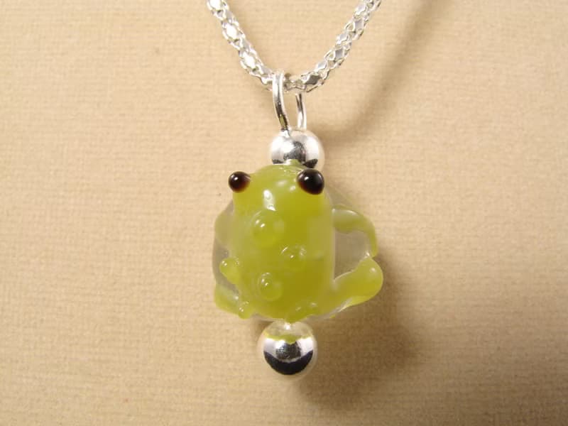 Green Frog Pendant Necklace Olive Lampwork Murano Glass Froggy Jewelry Necklace
