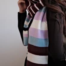 Robert Mackie蘇格蘭進口保暖舒適純羊毛條紋紫色針織圍巾