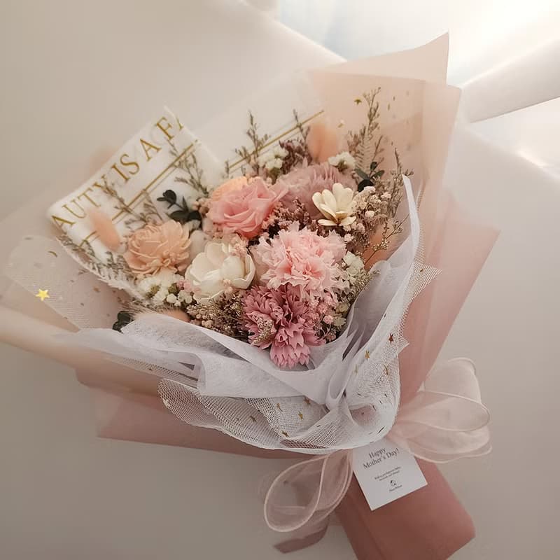 永生花+乾燥花|莓粉 紫粉 |永生康乃馨玫瑰花束 生日 畢業 成發