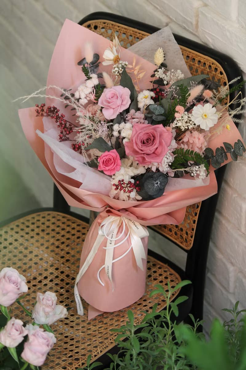 【想見你】夢幻粉色系永生玫瑰花束