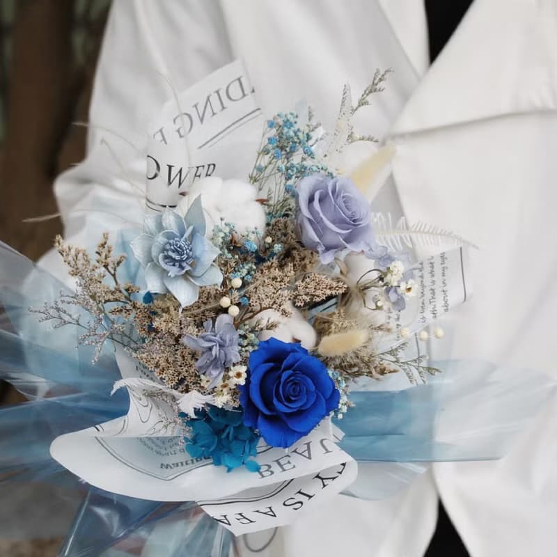 湖水藍永生花花束 | 藍色系 紀念日 情人節禮物 生日禮物
